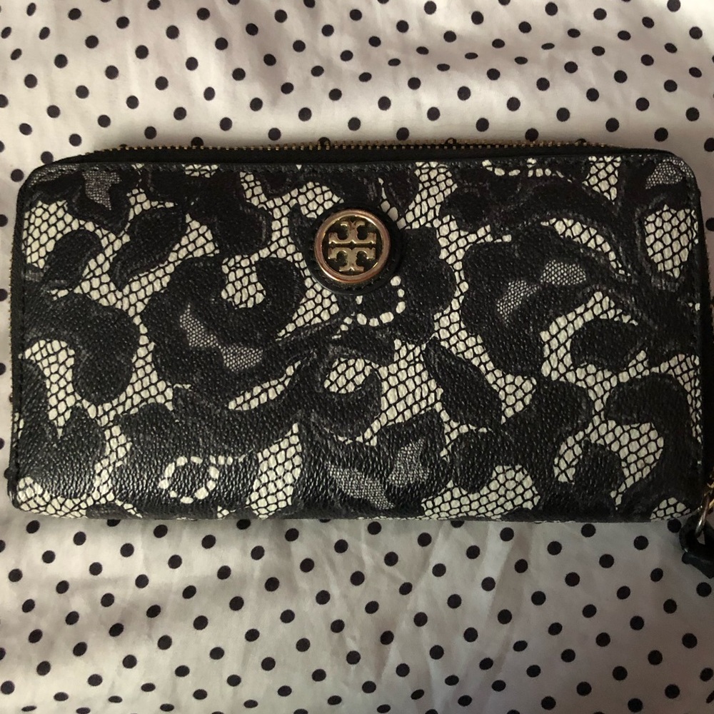 Tory Burch floral/lace print wallet